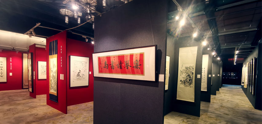 無縫展闆拍(pāi)賣會(huì)/藝術(shù)大(dà)展應用(yòng)案例